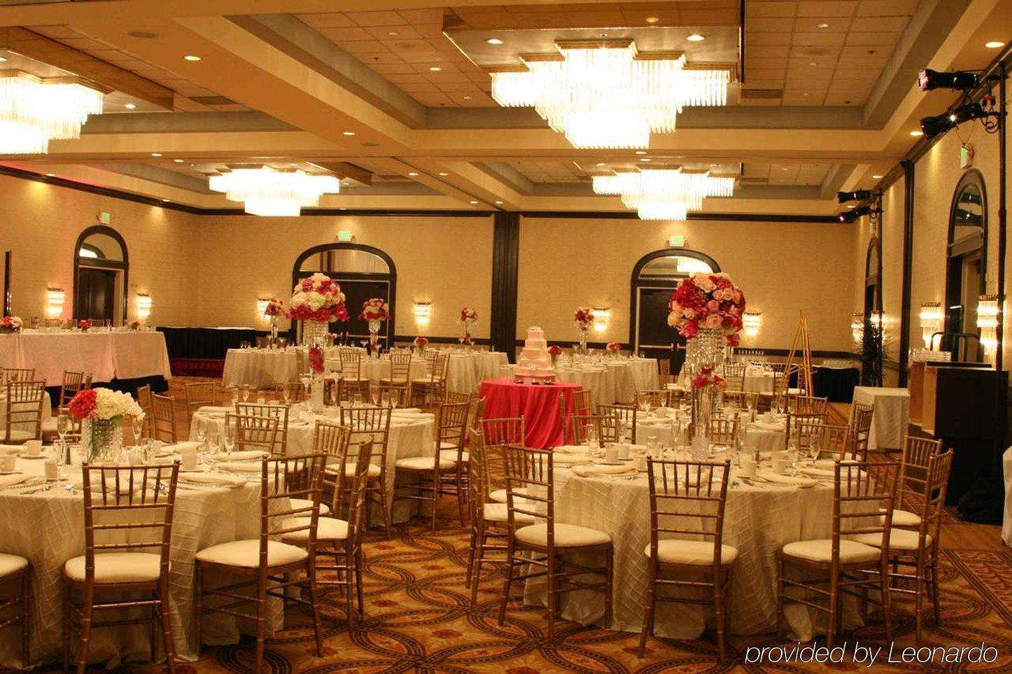 Doubletree By Hilton Modesto Hotell Restaurang bild
