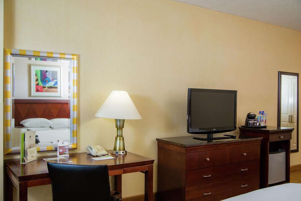 Doubletree By Hilton Modesto Hotell Rum bild